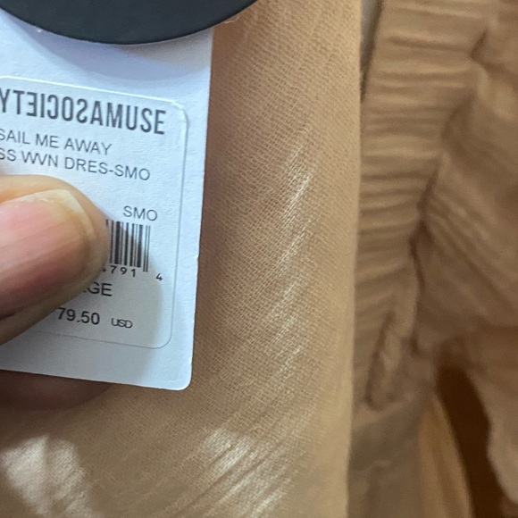 NWT Amuse Society
Sail Me Away Short Sleeve Woven Dress - Picture 6 of 6